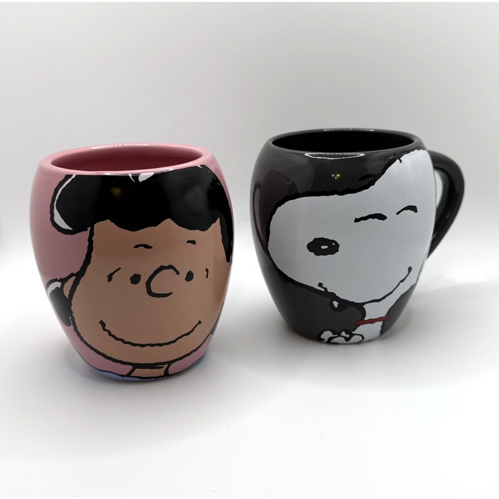 Peanuts, UFS Inc.‎ Smiling Snoopy & Lucy, Coffee /Tea Mug, His and Hers, retired